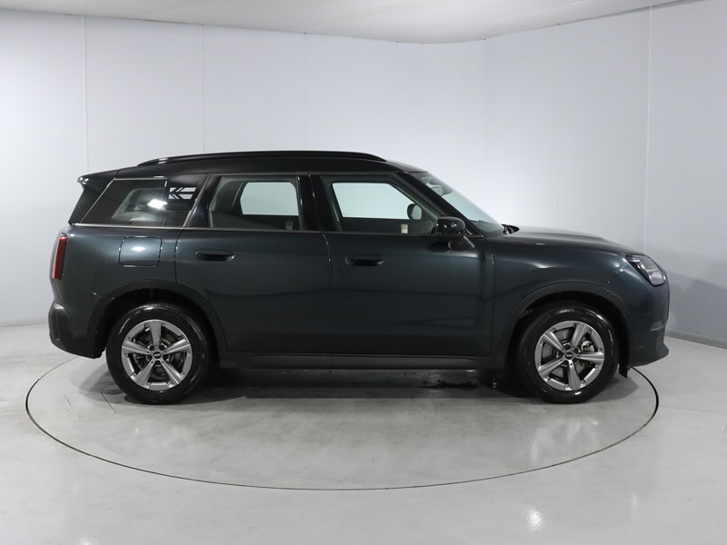 2025 (75) MINI COUNTRYMAN 1.5 C Classic 5dr Auto 5775332