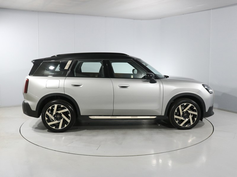 2025 (75) MINI COUNTRYMAN 1.5 C Exclusive 5dr Auto 5786208
