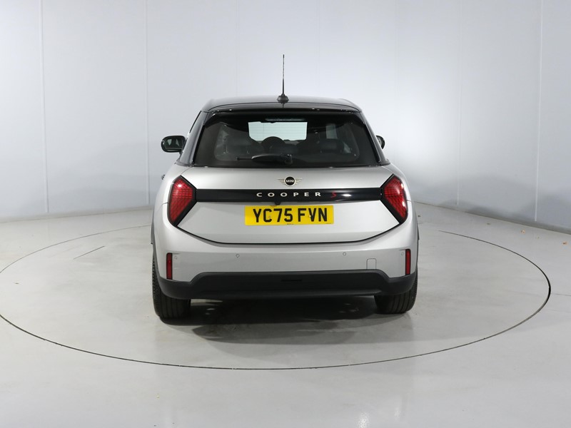 2025 (75) MINI COOPER 2.0 S Exclusive 5dr Auto 5786177