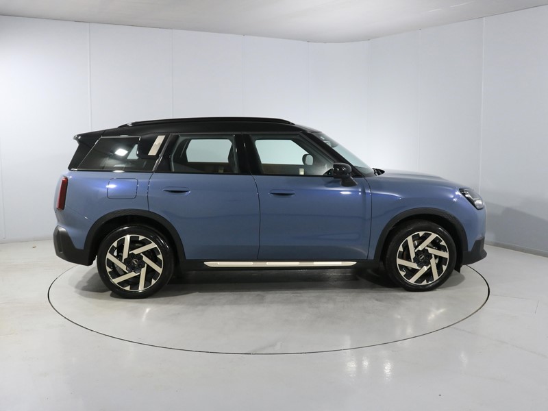 2025 (75) MINI COUNTRYMAN 1.5 C Exclusive 5dr Auto 5808844