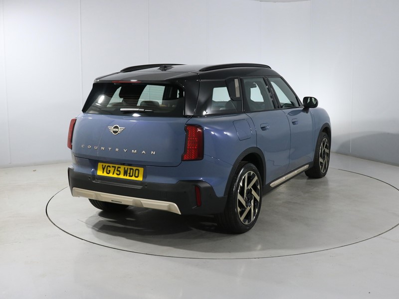 2025 (75) MINI COUNTRYMAN 1.5 C Exclusive 5dr Auto 5808884