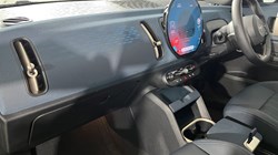 2025 (75) MINI COUNTRYMAN 1.5 C Exclusive 5dr Auto 5808848