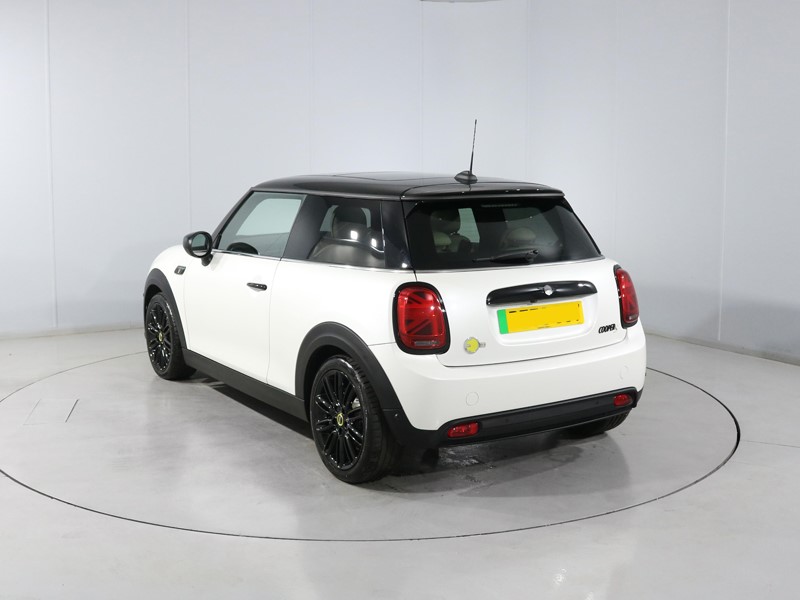 2023 (73) MINI HATCHBACK 135kW Cooper S Level 3 33kWh 3dr Auto 1