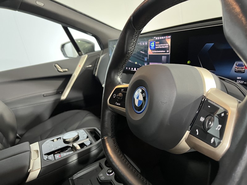 2023 (73) BMW iX 240kW xDrive40 M Sport 76.6kWh 5dr Auto 5768892
