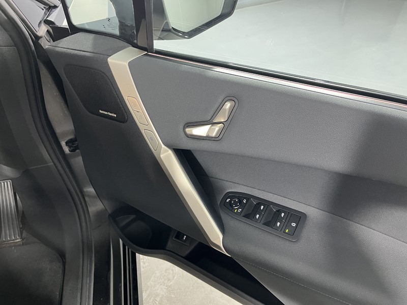 2023 (73) BMW iX 240kW xDrive40 M Sport 76.6kWh 5dr Auto 5768889