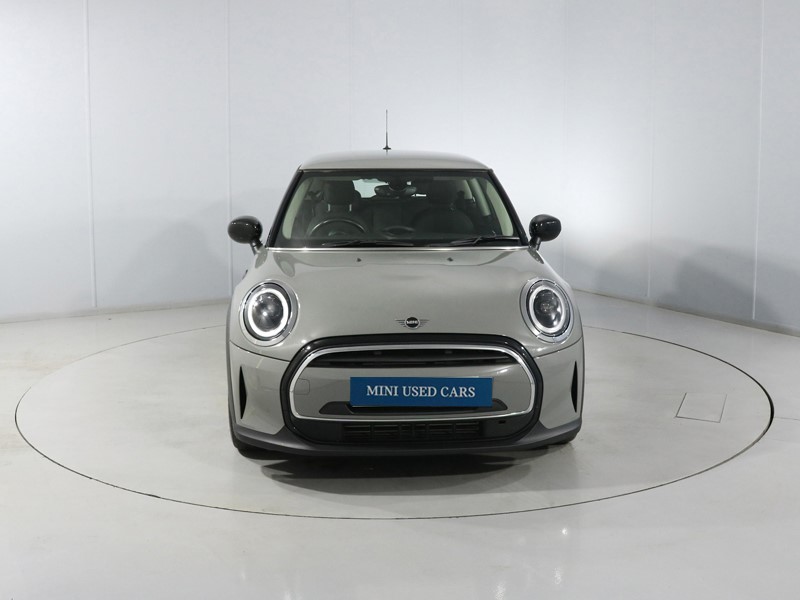 2022 (72) MINI HATCHBACK 1.5 Cooper Classic 3dr Auto 5793656