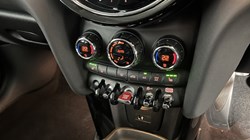 2022 (72) MINI HATCHBACK 1.5 Cooper Classic 3dr Auto 5786151