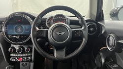 2022 (72) MINI HATCHBACK 1.5 Cooper Classic 3dr Auto 5786127