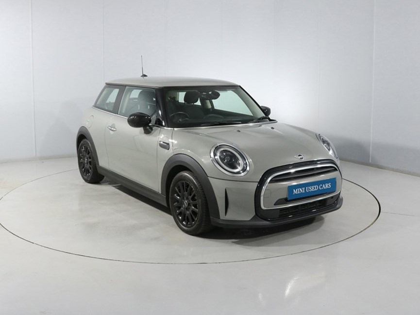 2022 (72) MINI HATCHBACK 1.5 Cooper Classic 3dr Auto
