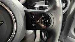 2022 (72) MINI HATCHBACK 1.5 Cooper Classic 3dr Auto 5786145