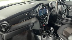 2022 (72) MINI HATCHBACK 1.5 Cooper Classic 3dr Auto 5786129