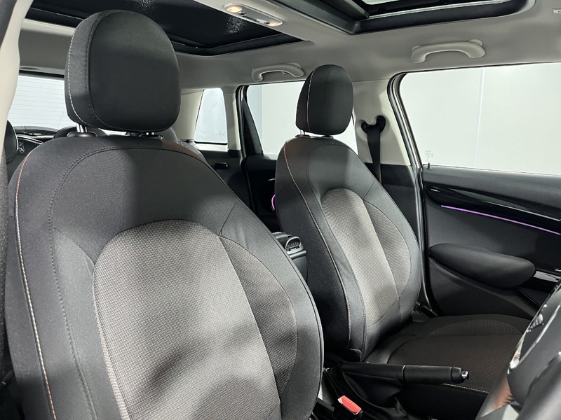 2023 (73) MINI HATCHBACK 1.5 Cooper Classic Premium Plus 5dr Auto 5793092