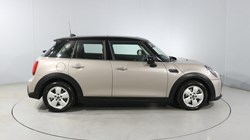 2023 (73) MINI HATCHBACK 1.5 Cooper Classic Premium Plus 5dr Auto 5793084