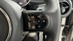 2023 (73) MINI HATCHBACK 1.5 Cooper Classic Premium Plus 5dr Auto 5793106