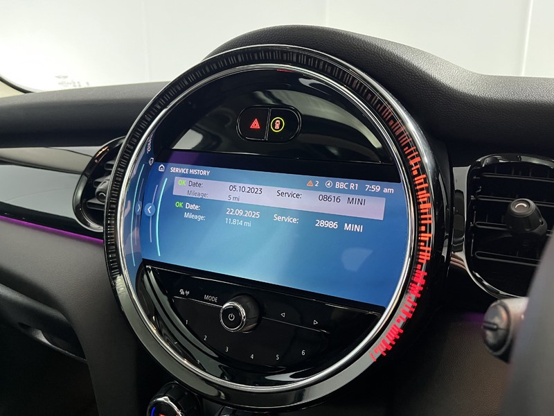 2023 (73) MINI HATCHBACK 1.5 Cooper Classic Premium Plus 5dr Auto 5793111