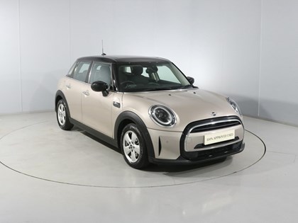 2023 (73) MINI HATCHBACK 1.5 Cooper Classic Premium Plus 5dr Auto
