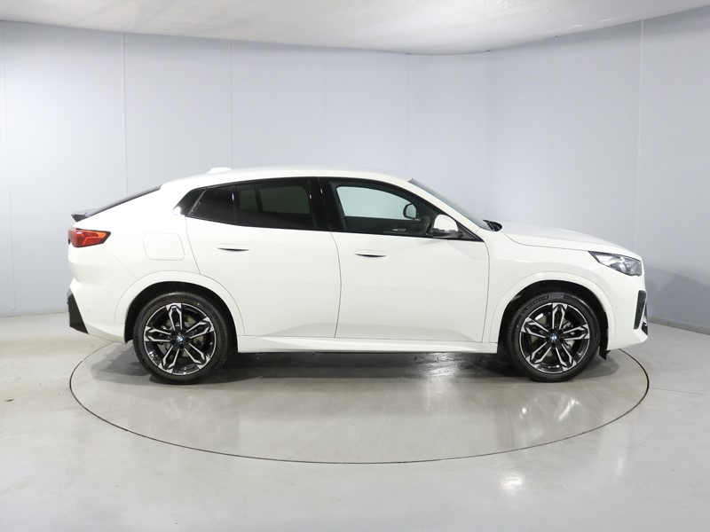 2025 (75) BMW iX2 150kW eDrive20 M Sport 65kWh 5dr Auto 5782885