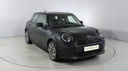 2025 (75) MINI COOPER 2.0 S Classic 5dr Auto 5822159