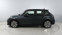 2025 (75) MINI COOPER 2.0 S Classic 5dr Auto 5822199