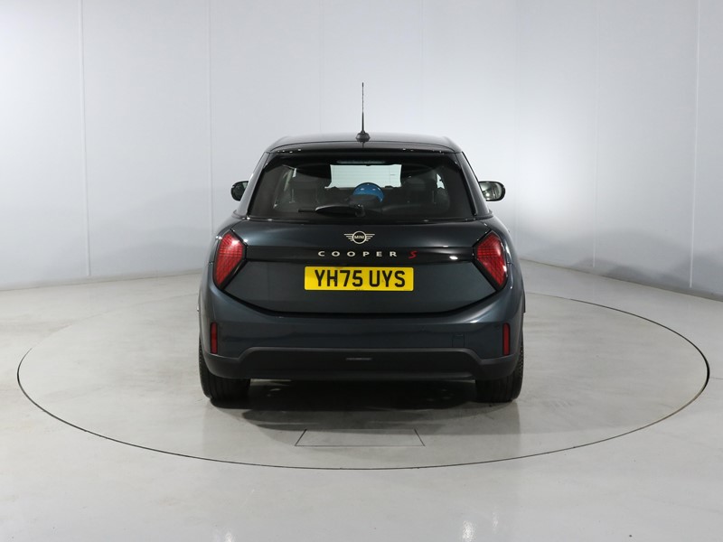 2025 (75) MINI COOPER 2.0 S Classic 5dr Auto 5822173