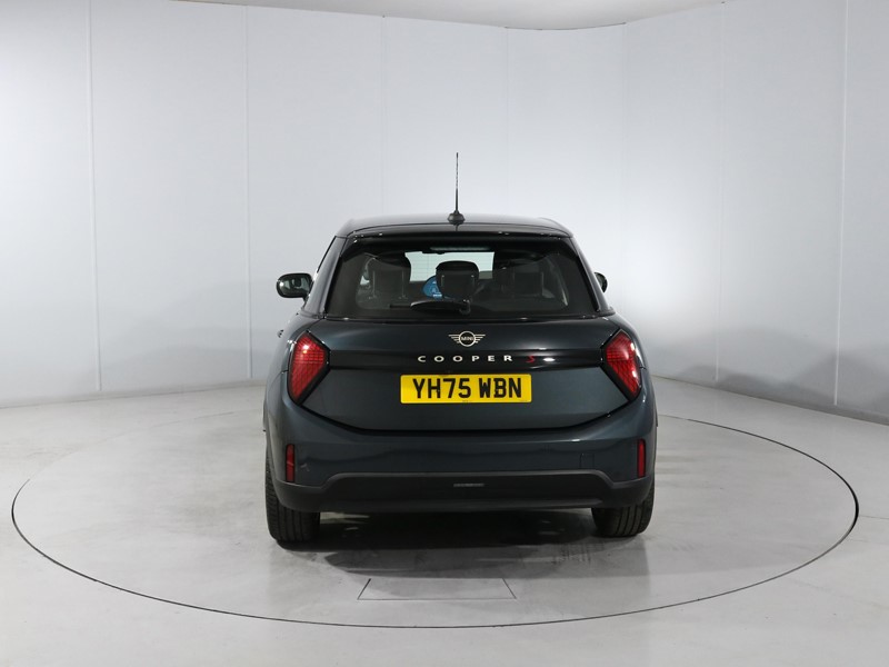2025 (75) MINI COOPER 2.0 S Classic 5dr Auto 5814760