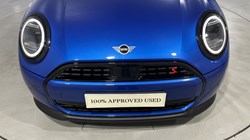 2025 (75) MINI COOPER 2.0 S Classic 5dr Auto 5819744