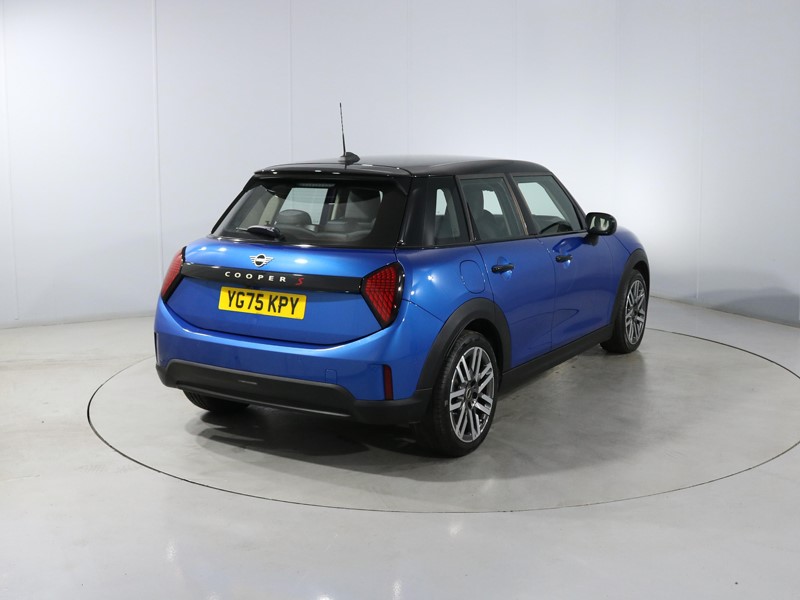 2025 (75) MINI COOPER 2.0 S Classic 5dr Auto 5819749