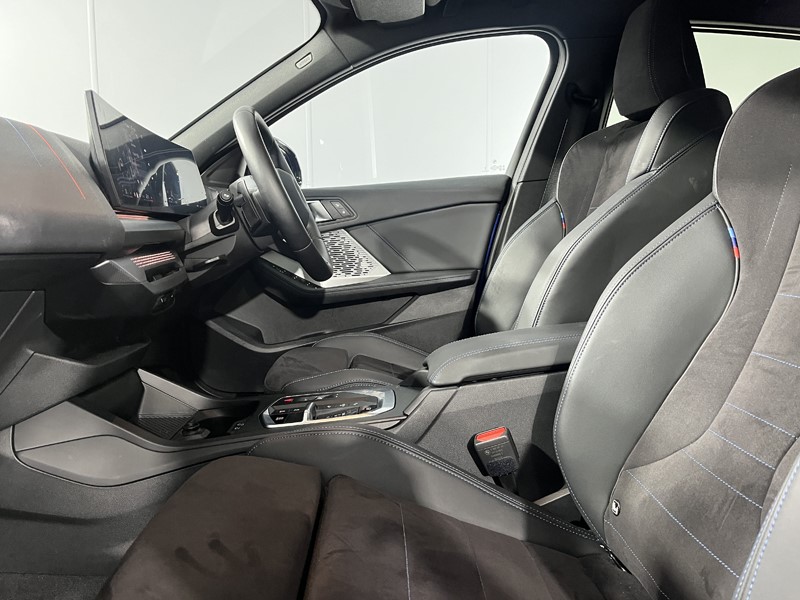 2026 (26) BMW 1 SERIES 120 M Sport 5dr Step Auto 5775073