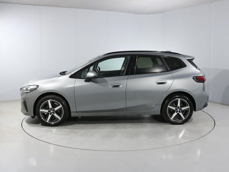2025 (75) BMW 2 SERIES 220i MHT Sport 5dr DCT 5780791