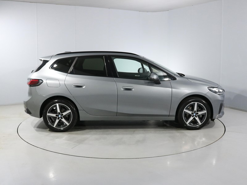 2025 (75) BMW 2 SERIES 220i MHT Sport 5dr DCT 5780746