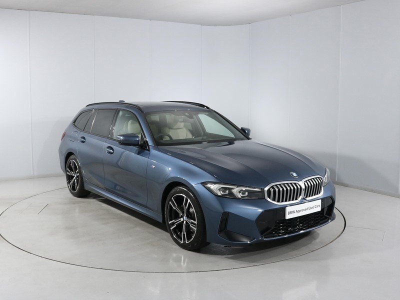 2026 (26) BMW 3 SERIES 320i M Sport 5dr Step Auto