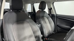 2019 (19) MINI HATCHBACK 1.5 Cooper Classic II 5dr 5824359