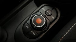2019 (19) MINI HATCHBACK 1.5 Cooper Classic II 5dr 5824379