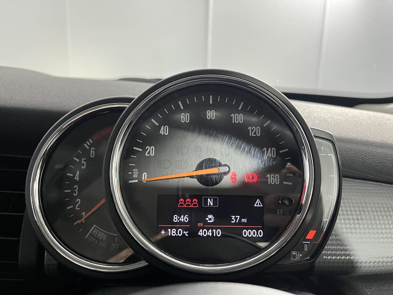 2019 (19) MINI HATCHBACK 1.5 Cooper Classic II 5dr 5824357