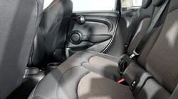 2019 (19) MINI HATCHBACK 1.5 Cooper Classic II 5dr 5824382