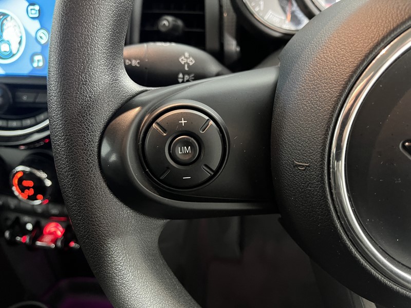 2019 (19) MINI HATCHBACK 1.5 Cooper Classic II 5dr 5824370