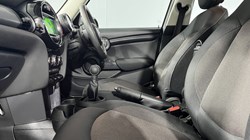 2019 (19) MINI HATCHBACK 1.5 Cooper Classic II 5dr 5824381
