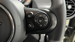 2019 (19) MINI HATCHBACK 1.5 Cooper Classic II 5dr 5824371