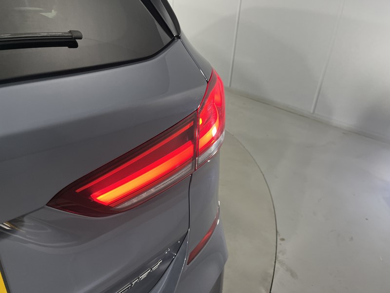 2020 (20) BMW X1 sDrive 18d M Sport 5dr Step Auto 5808781