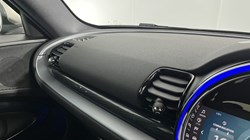 2024 (24) MINI CLUBMAN 1.5 Cooper Exclusive Premium 6dr Auto 5831111