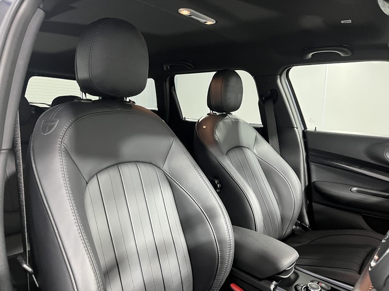 2024 (24) MINI CLUBMAN 1.5 Cooper Exclusive Premium 6dr Auto 5831096