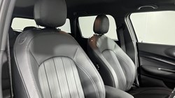 2024 (24) MINI CLUBMAN 1.5 Cooper Exclusive Premium 6dr Auto 5831096