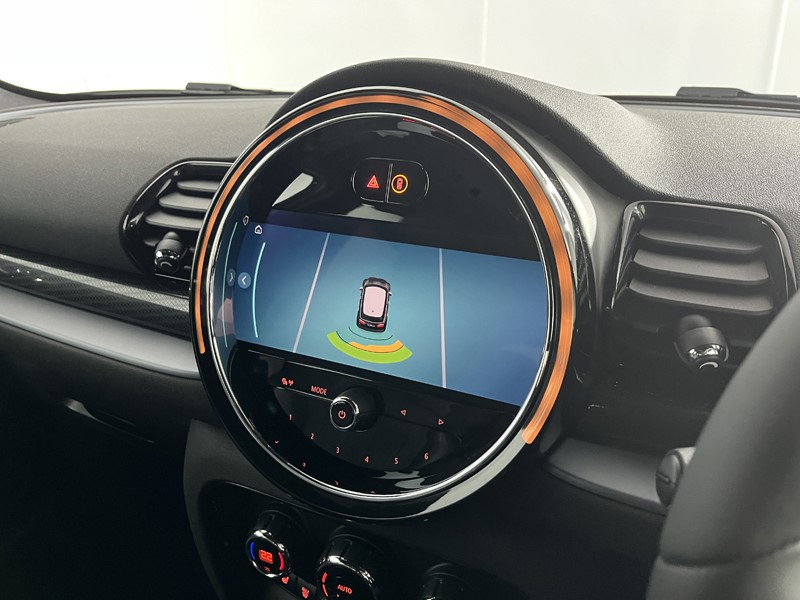 2024 (24) MINI CLUBMAN 1.5 Cooper Exclusive Premium 6dr Auto 5831103