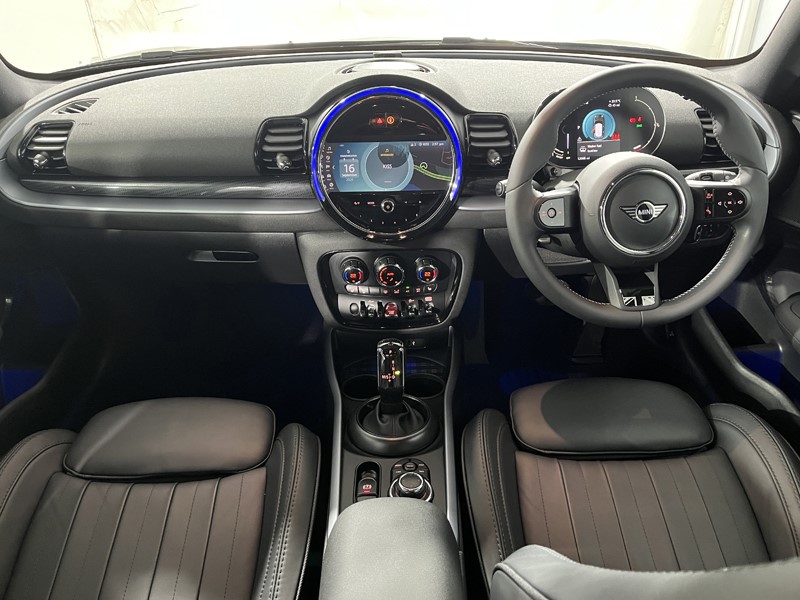2024 (24) MINI CLUBMAN 1.5 Cooper Exclusive Premium 6dr Auto 5831089