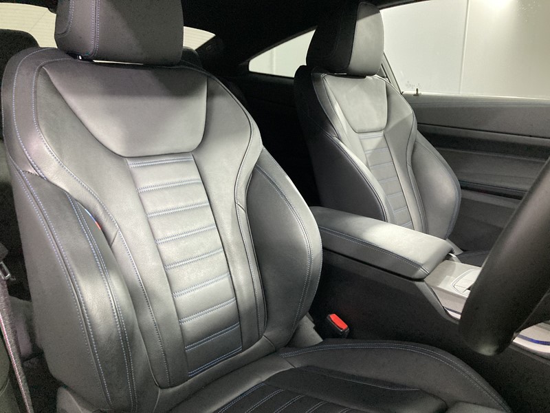 2021 (21) BMW 4 SERIES 420i M Sport Pro Edition 2dr Step Auto 5873432