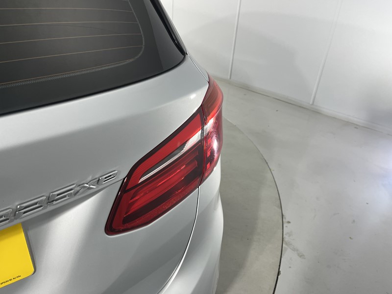 2019 (69) BMW 2 SERIES 225xe Sport 5dr Auto 5819653