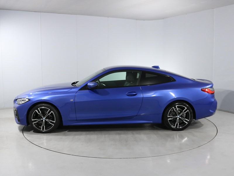 2022 (22) BMW 4 SERIES 420i xDrive M Sport 2dr Step Auto 5845917