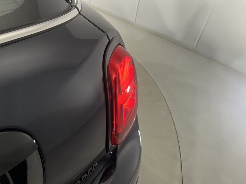 2023 (73) MINI HATCHBACK 1.5 Cooper Exclusive Premium 5dr Auto 5861970