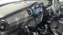 2023 (73) MINI HATCHBACK 1.5 Cooper Exclusive Premium 5dr Auto 5861938