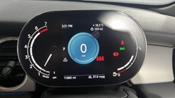2023 (73) MINI HATCHBACK 1.5 Cooper Exclusive Premium 5dr Auto 5861940